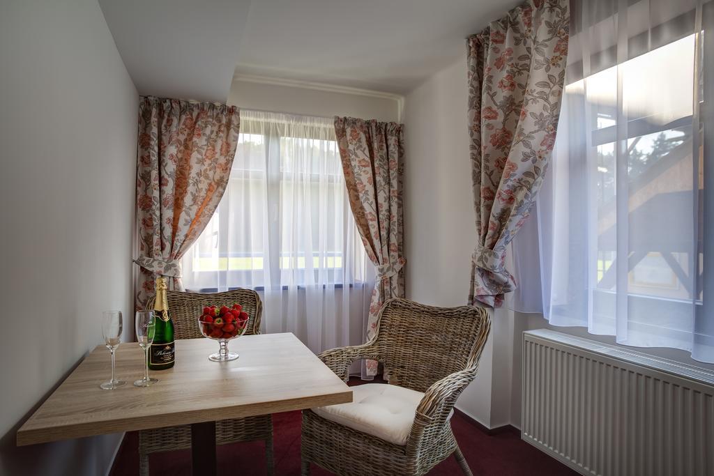 Penzion Obora Podebrady Phòng bức ảnh