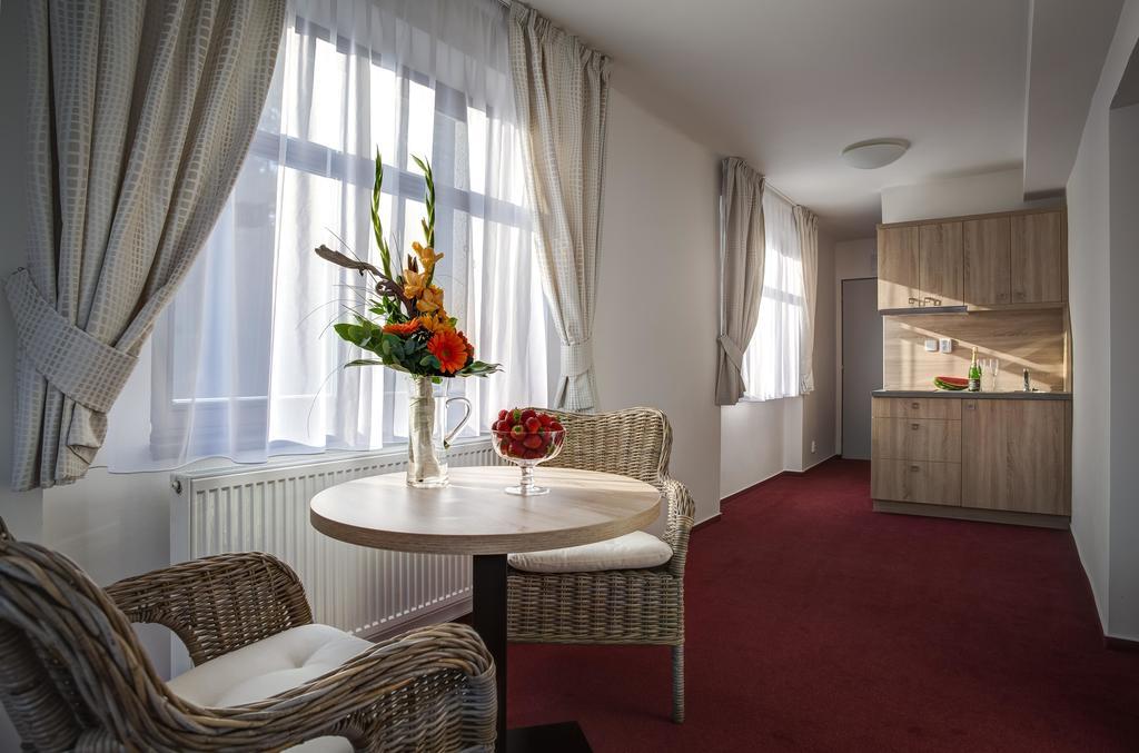 Penzion Obora Podebrady Phòng bức ảnh